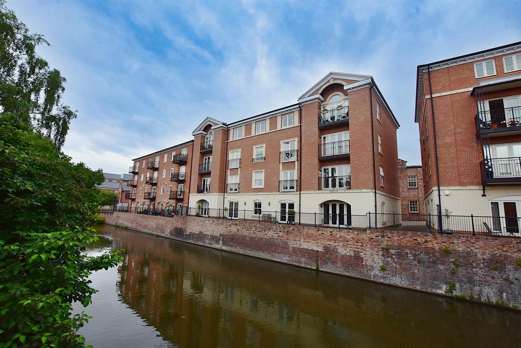 Apt 5 Stinton Court - Main.jpg