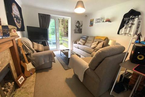 30 Dore Close, Northampton, NN3 8PZ