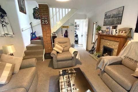 30 Dore Close, Northampton, NN3 8PZ