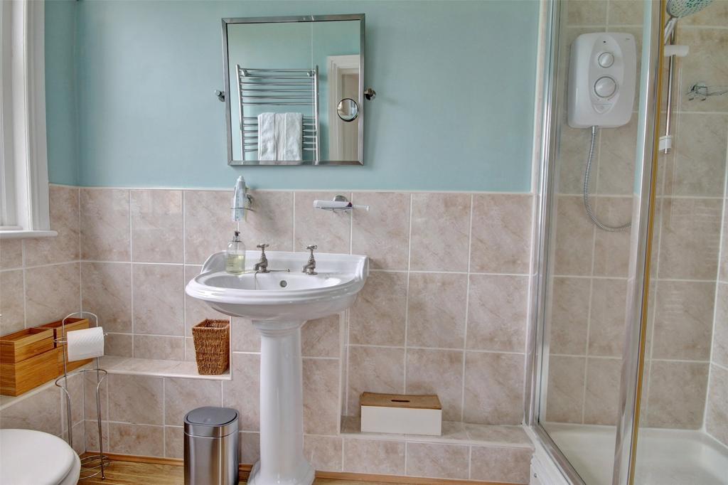Ensuite