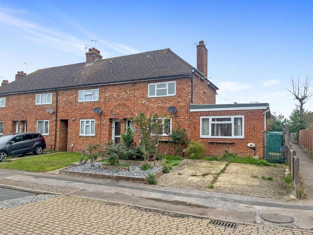 Tennyson Road, Ashford 2 bed end of terrace house for sale £249,950