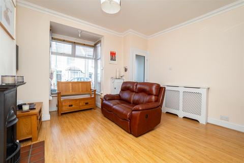 3 bedroom terraced house for sale - Warwick Road, Sutton