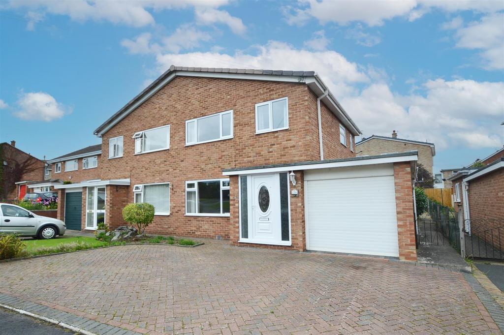 Boscobel Drive, Shrewsbury 3 bed semidetached house for sale £235,000