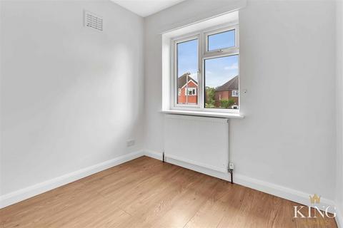 3 Highfield Road, Studley, B80 7RA