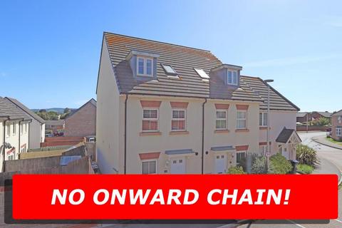 4 bedroom end of terrace house for sale, Swallow Way, Cullompton