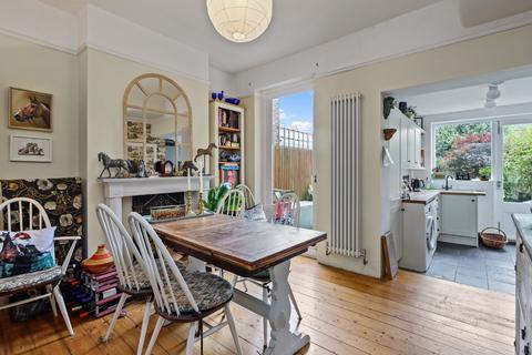 56 Altenburg Avenue, London, W13 9RN
