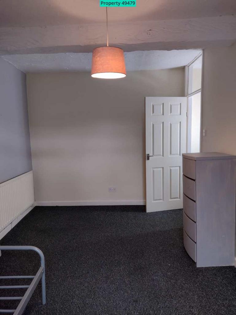 Front bedroom