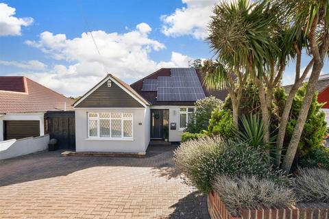8 Castleton Avenue, Bexleyheath, DA7 6QU