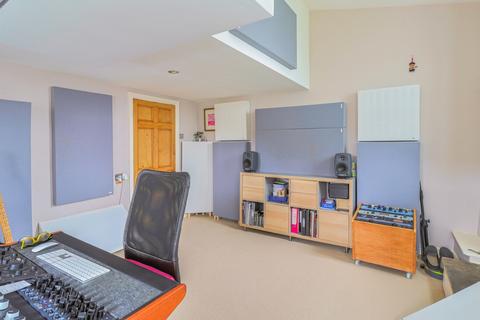 4 Swan Fold, Hebden Bridge, HX7 7NP