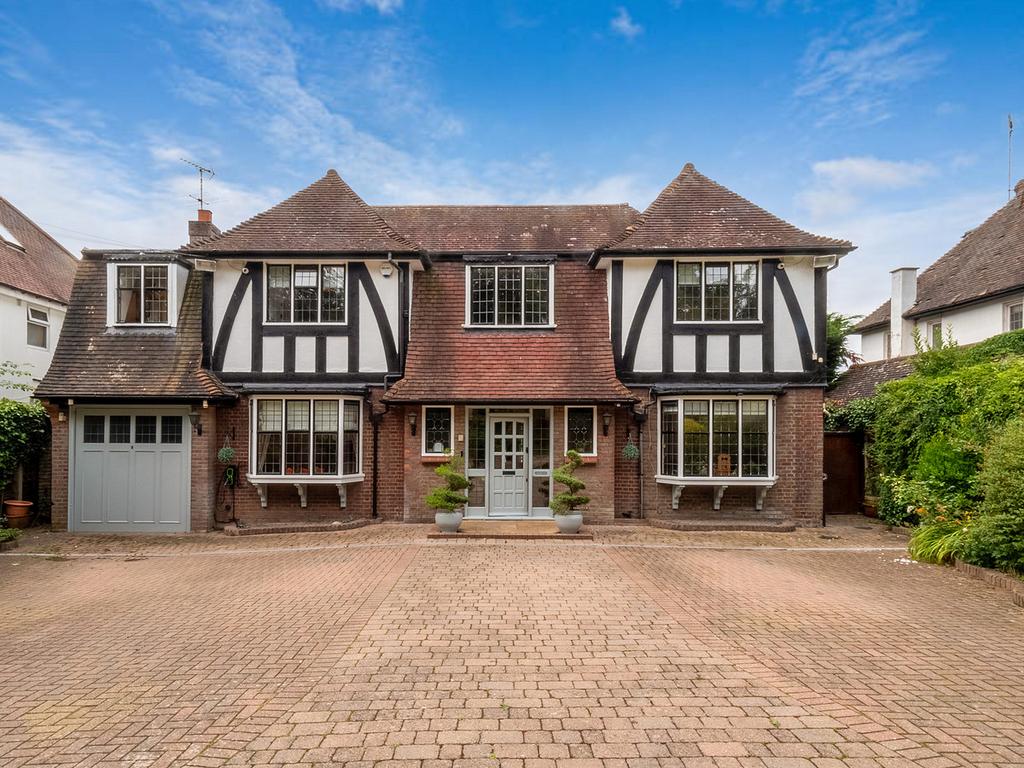 Park Drive, Harrow, HA3 5 bed detached house for sale £2,100,000