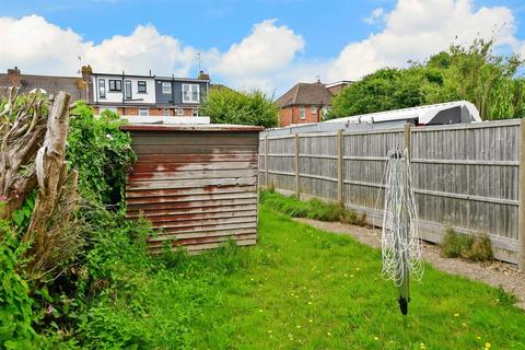 67 Shandon Road, Worthing, BN14 9DX