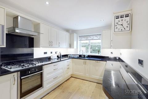undefined, Greenfield Drive, London, N2
