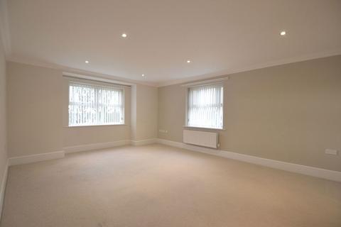 2 bedroom apartment for sale, Woodbury Park, Torkington Road, Hazel Grove, Stockport SK7 4RL