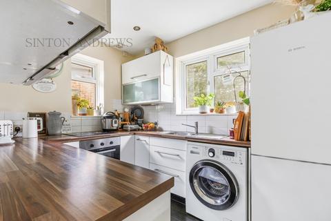 201 Cavendish Avenue, London, W13 0JZ