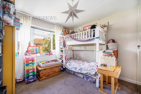 201 Cavendish Avenue, London, W13 0JZ