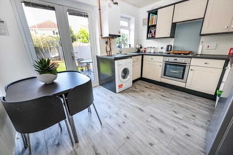 2 bedroom semi-detached house for sale - Primrose Close, Lincoln