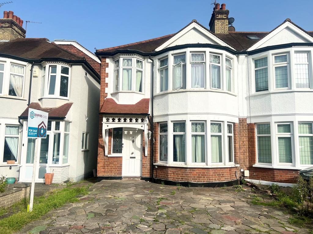 Woodland Way, Winchmore Hill, N21 3 bed semidetached house for sale £799,000