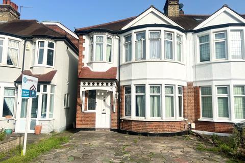 3 bedroom semi-detached house for sale, Woodland Way, Winchmore Hill, N21