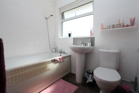 22 Hazledene Close, Barry, CF63 1AW