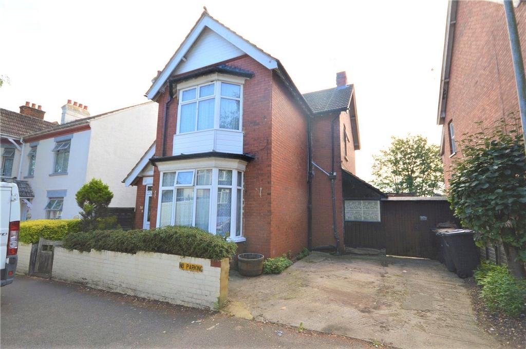 Conway Road, Luton, Bedfordshire, LU4 3 bed detached house for sale £