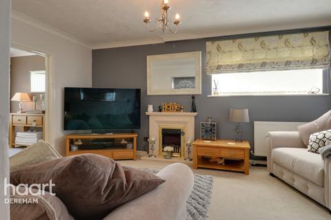 2 Churchill Close, Watton, Thetford, IP25 6BB