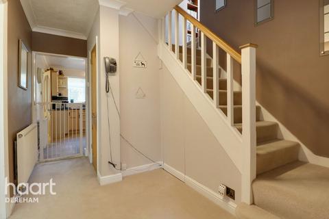 2 Churchill Close, Watton, Thetford, IP25 6BB