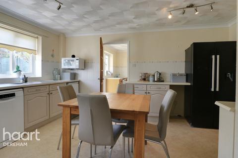 30 Bell Lane, Saham Toney, Thetford, IP25 7HD
