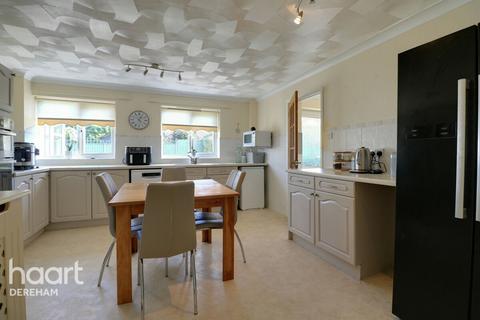 30 Bell Lane, Saham Toney, Thetford, IP25 7HD