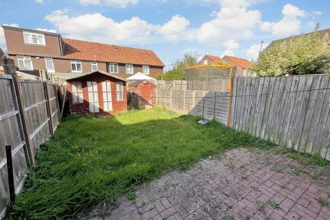 3 bedroom terraced house for sale, Red Admiral Street, Horsham, West Sussex