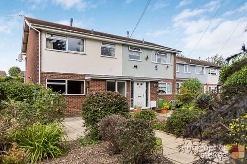5 Furzefield, Cheshunt, Waltham Cross, EN8 0HN
