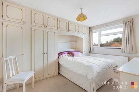 5 Furzefield, Cheshunt, Waltham Cross, EN8 0HN
