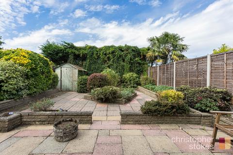 5 Furzefield, Cheshunt, Waltham Cross, EN8 0HN
