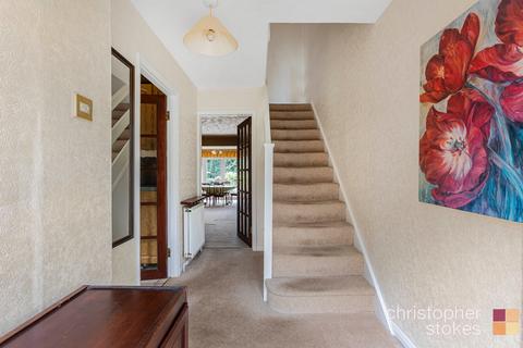 5 Furzefield, Cheshunt, Waltham Cross, EN8 0HN