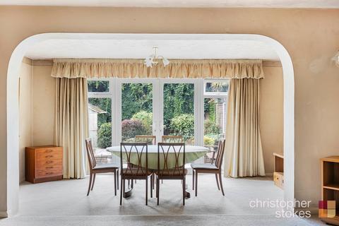5 Furzefield, Cheshunt, Waltham Cross, EN8 0HN