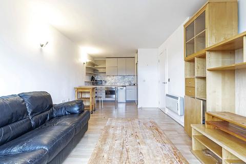 2 bedroom apartment to rent - Dakota Building, Deals Gateway, London, SE13
