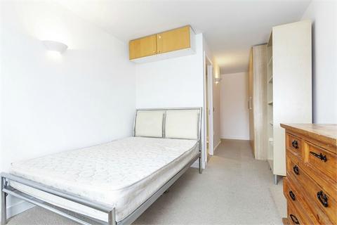 2 bedroom apartment to rent, Dakota Building, Deals Gateway, London, SE13