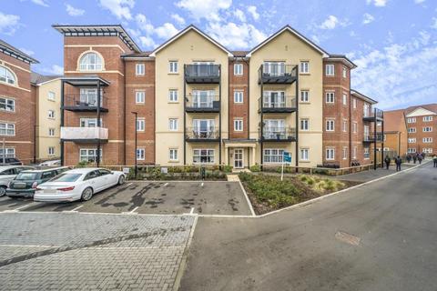 1 bedroom apartment to rent, Hersham, Walton, Surrey, KT12