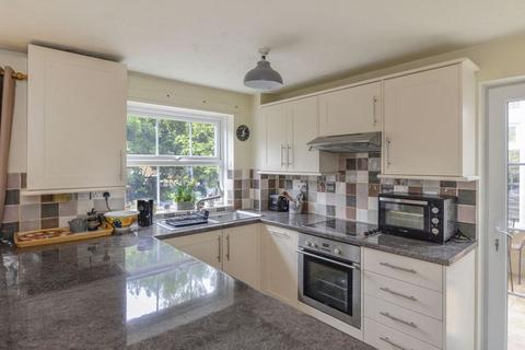 3 Treetops, Tonbridge, TN9 2UT