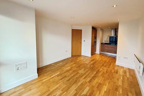 2 bedroom flat to rent, McClure House, The Boulevard, Leeds, LS10