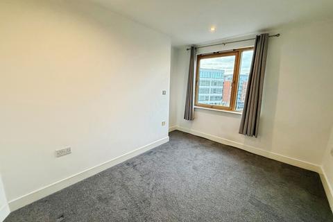 2 bedroom flat to rent, McClure House, The Boulevard, Leeds, LS10