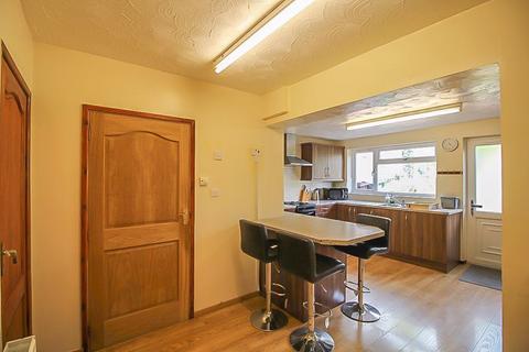 88 Laburnum Road, Lanesfield, Wolverhampton, WV4 6PE