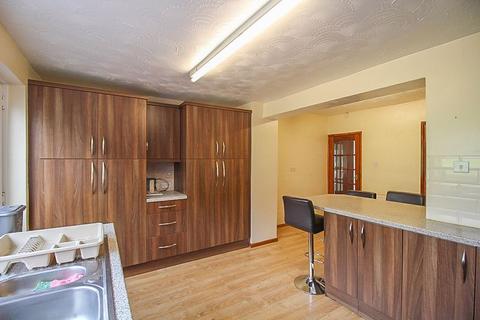 88 Laburnum Road, Lanesfield, Wolverhampton, WV4 6PE