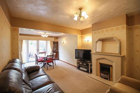 88 Laburnum Road, Lanesfield, Wolverhampton, WV4 6PE