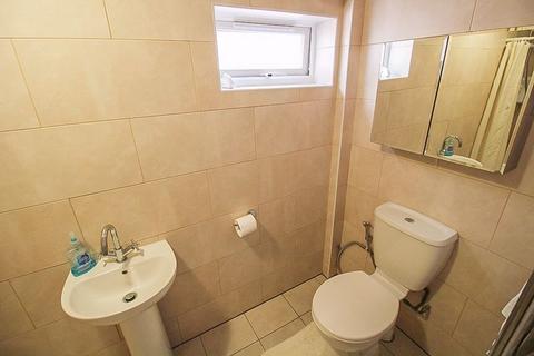 88 Laburnum Road, Lanesfield, Wolverhampton, WV4 6PE