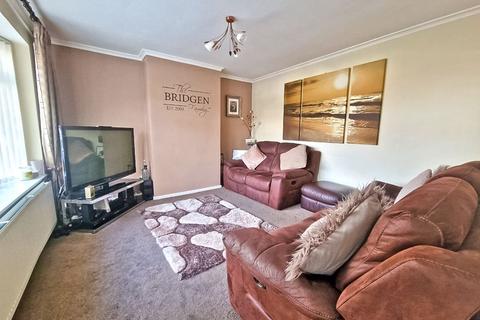 3 bedroom semi-detached house for sale, Uplands Road, Willenhall