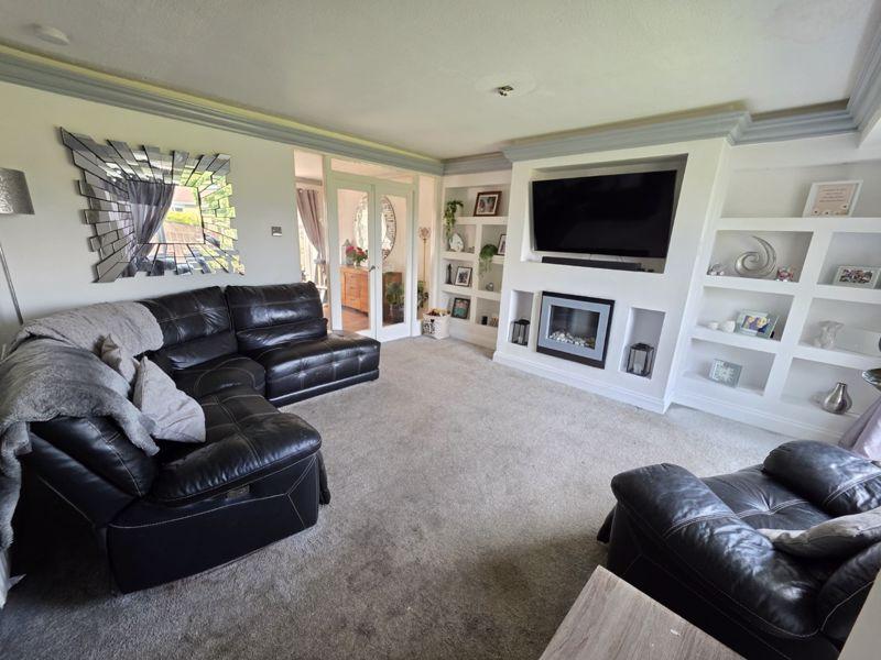 Lounge Additional