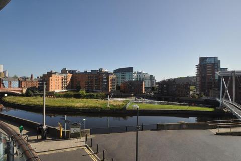 2 bedroom apartment to rent, Magellan House, Clarence Dock, Leeds, West Yorkshire, LS10 1JE