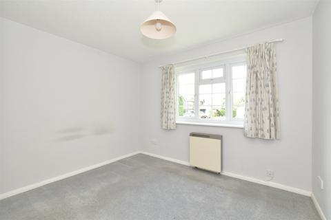 1 bedroom apartment for sale - Dunnock Close, Rowland's Castle, Hampshire
