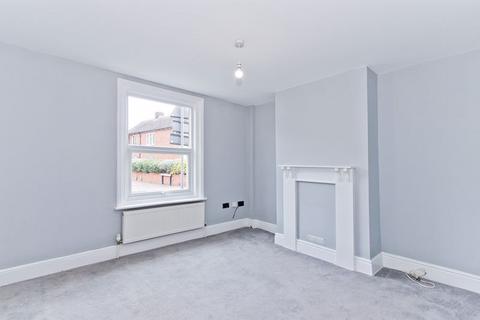 3 bedroom semi-detached house for sale - 3 Bedroom Semi-Detached House with Courtyard Garden, Culverden Down, Tunbridge Wells