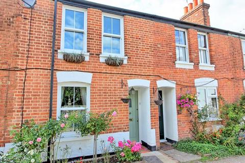 2 bedroom terraced house for sale - Sycamore Road, Chalfont St Giles